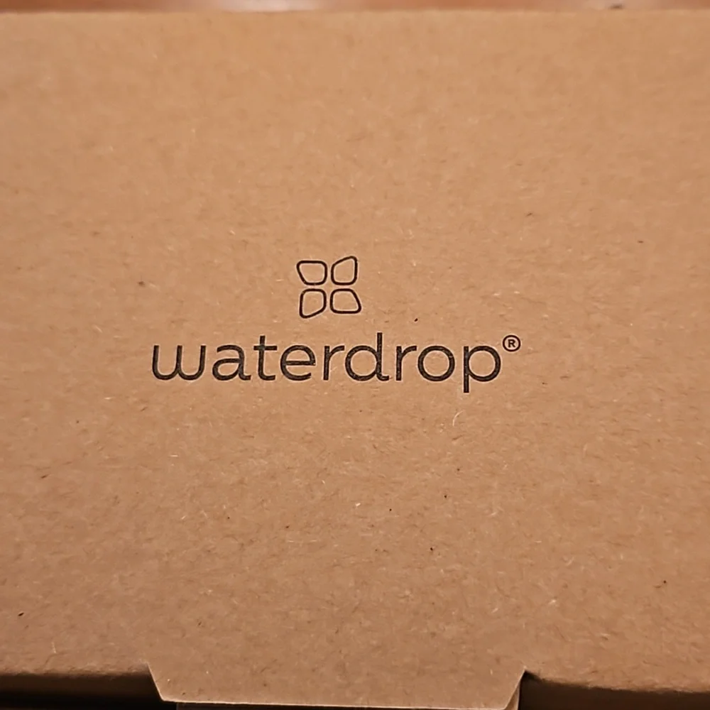 Waterdrop Double-Walled Porcelain Cup Set